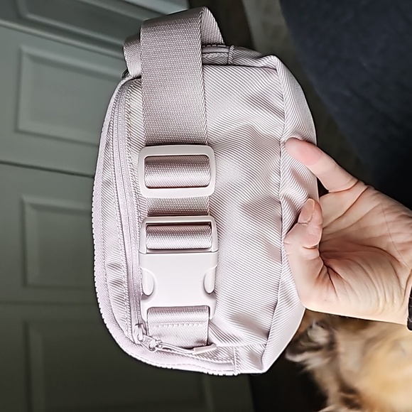 LULULEMON belt bag - Picture 3 of 4
